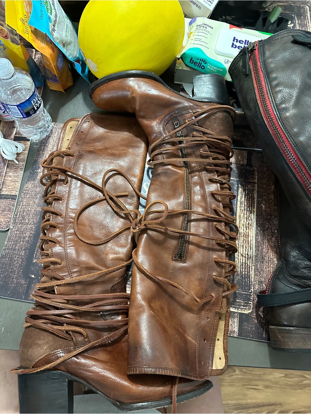 Freebird coal lace up leather boots size 9 worn 3 times